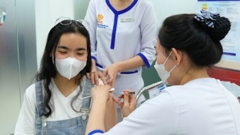 Giá vaccine sốt xuất huyết quá cao, Bộ Y tế nói gì?