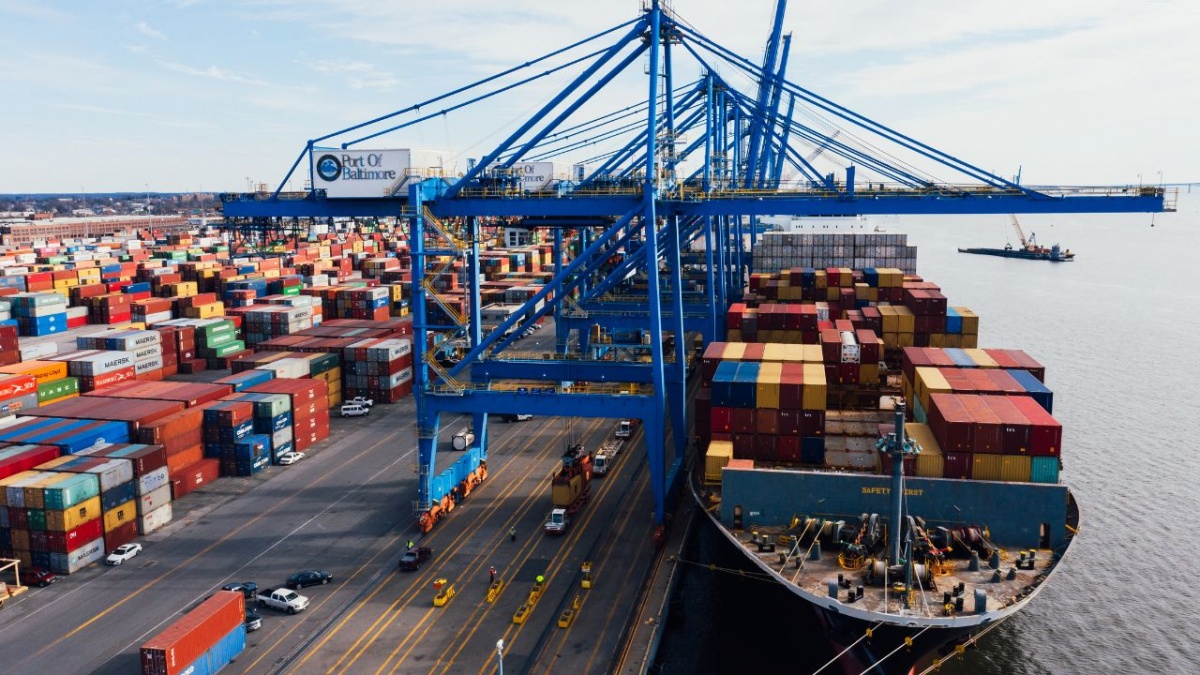 Mức lương nhân viên ngành logistics lên tới 20 triệu/tháng