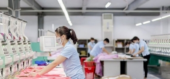 Thoái vốn ngoạn mục ngay trước cơn bão thuế, 'cá mập' ngành may mặc cứu được hơn 7 tỷ đồng lợi nhuận