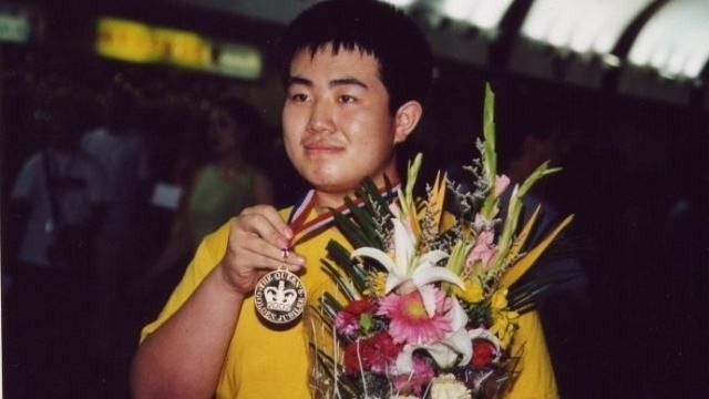 ‘Thần đồng’ Toán học đạt 2 Huy chương vàng Olympic được ngưỡng mộ: Trượt dài ở Đại học, công việc hiện tại rất bình thường