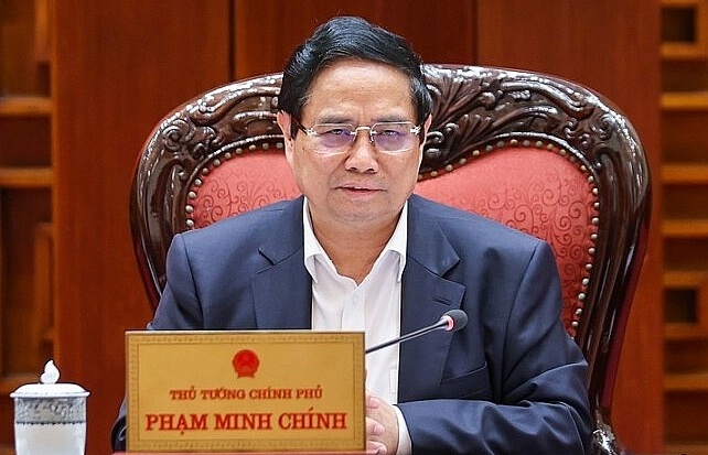 Thủ tướng: Rà soát, hỗ trợ các ngành bị ảnh hưởng do thuế đối ứng, NHNN triển khai gói tín dụng 500.000 tỷ đồng