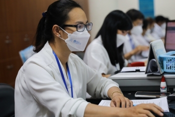 Công chức xếp loại ‘không hoàn thành nhiệm vụ’ có thể bị thôi việc sau 6 tháng