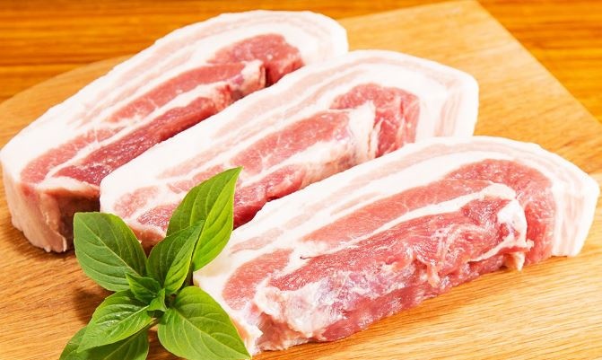 ​Giá thịt heo tại miền Nam đạt đỉnh 75.000 đồng/kg