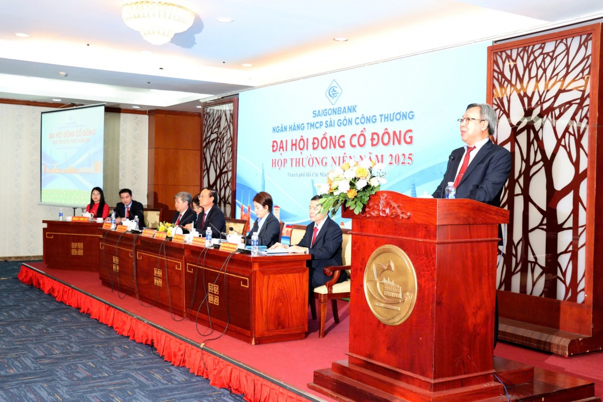 ĐHĐCĐ SAIGONBANK: Lên kế hoạch tăng vốn và chia cổ phiếu 10%, mục tiêu lợi nhuận tăng gấp 3 lần