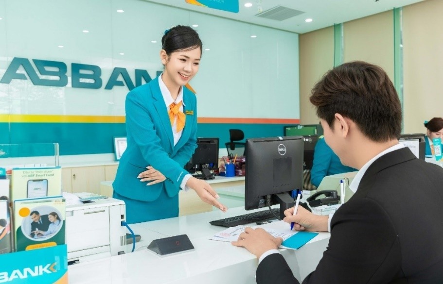 Maybank thay đổi người đại diện góp vốn tại ABBank