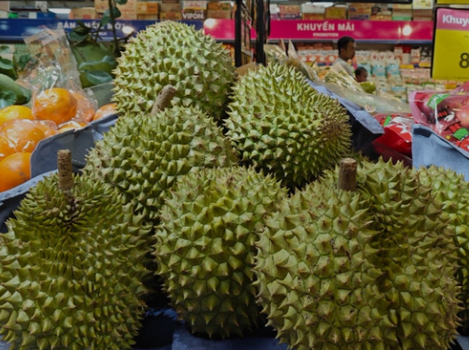 Giá sầu riêng 'loạn nhịp' dịp lễ, xuất khẩu sang Trung Quốc giảm đến 78%