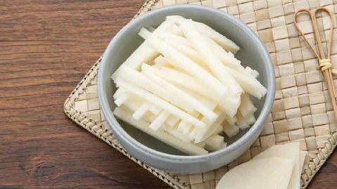 Thứ củ vừa ngon mát vừa rẻ, bán đầy chợ Việt là 'vũ khí tự nhiên' hỗ trợ người ăn kiêng và tiểu đường