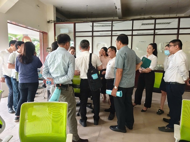Doanh nghiệp nhựa 65 năm tuổi nhà cựu Thứ trưởng Hồ Thị Kim Thoa bên bờ phá sản, toàn bộ lãnh đạo bỗng 'mất tích', cổ đông bị bỏ rơi