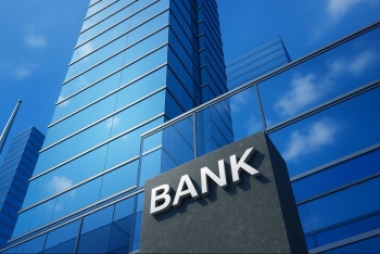 Top 10 ngân hàng có lợi nhuận cao nhất quý I/2025: Vietcombank dẫn đầu, HDBank thăng hạng