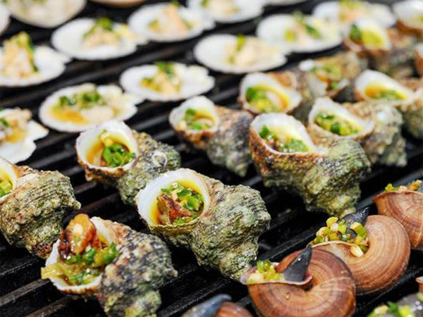 Đặc sản có tên gọi lạ lẫm được ví như 'lộc trời', nay được dân thành phố mê mẩn vì hương vị độc đáo, giá tới 120.000 đồng/ kg