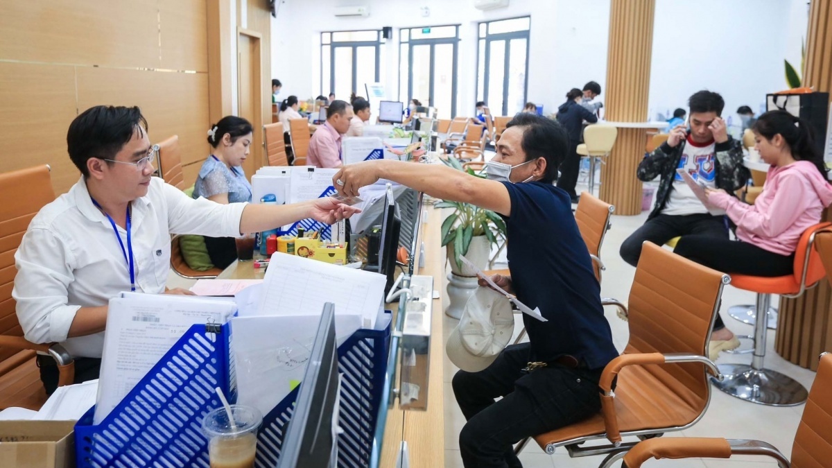 Từ 2025: 2 nhóm cán bộ, công chức sắp phải nghỉ việc trước khi kết thúc lộ trình sắp xếp hành chính