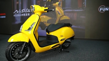 Honda ra mắt mẫu xe ga phong cách cổ điển: Giá rẻ như cho, trang bị vượt phân khúc lại tiết kiệm xăng