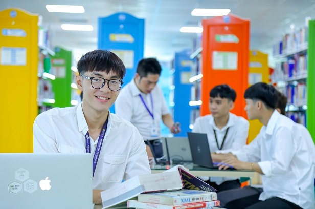 Việt Nam thiếu 200.000 nhân lực IT nhưng 70% sinh viên công nghệ không đủ trình độ làm việc ngay sau tốt nghiệp