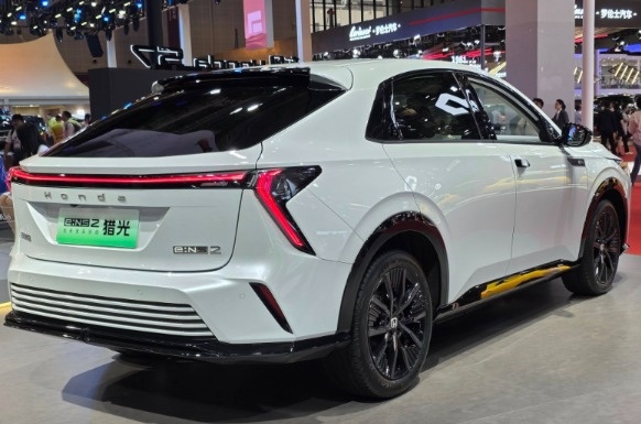 Honda bước vào cuộc đua xe điện với mẫu SUV: Giá chưa đến 600 triệu, thiết kế ‘đô con’ nhưng tiện nghi