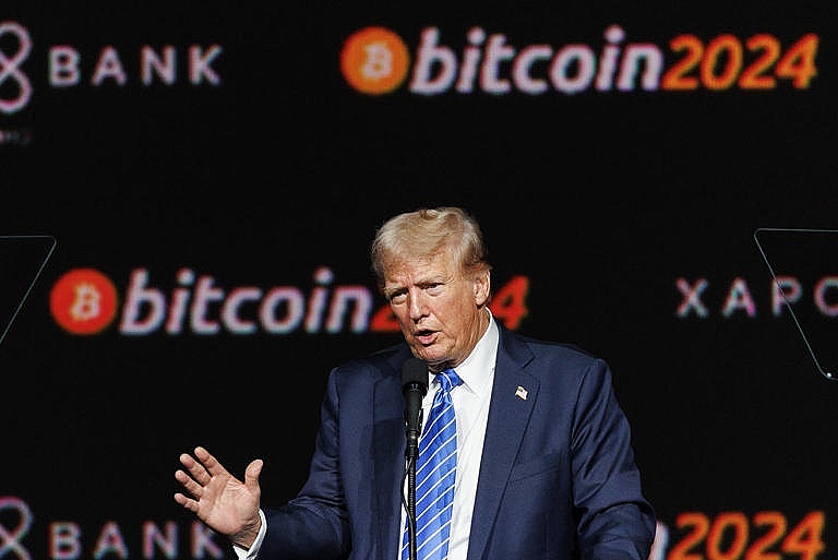 Ăn tối với ông Trump chỉ cần... tiền số?