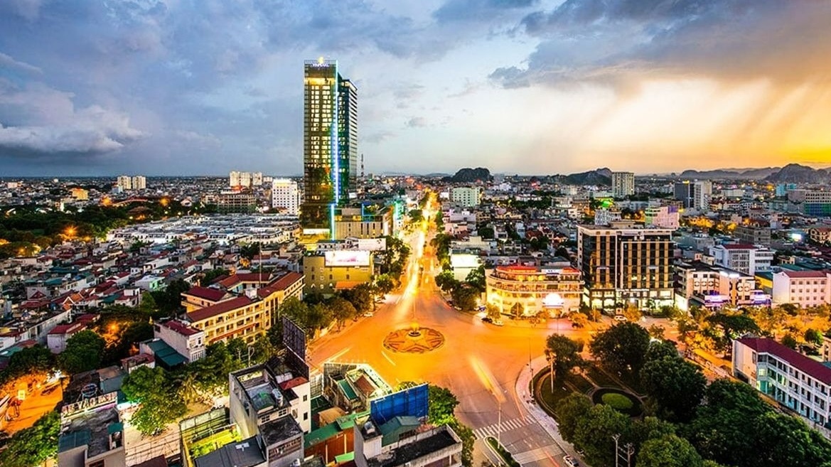 1 tỉnh lớn ở Bắc Trung Bộ không trong diện sáp nhập: Thu về gần 4.200 tỷ đồng trong 5 ngày nghỉ lễ