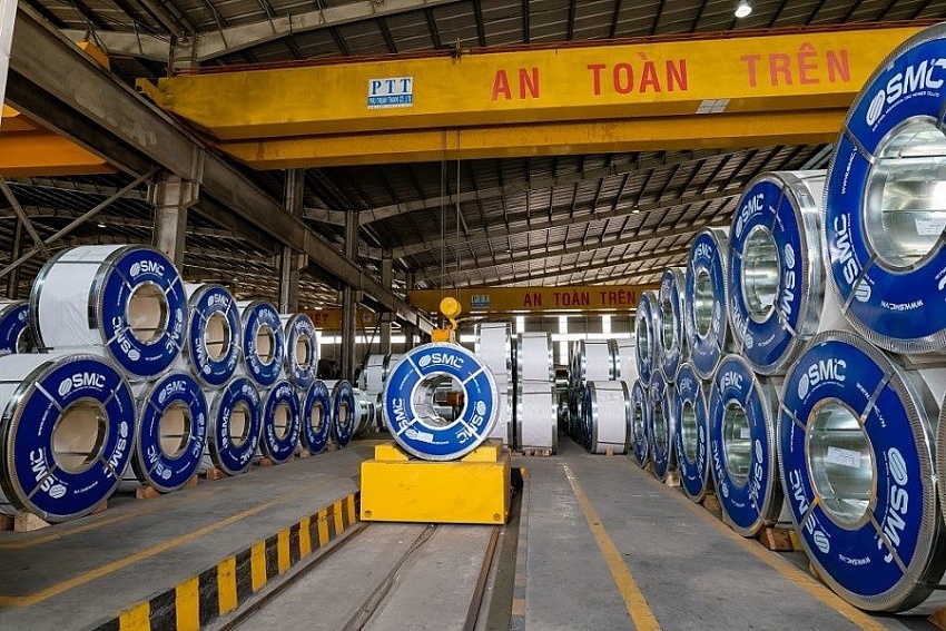 Vừa được công ty họ Novaland cứu khỏi án hủy niêm yết, doanh nghiệp thép sàn HoSE báo lãi quý I giảm 99%
