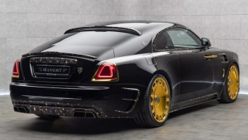 Rolls-Royce Wraith 'hóa rồng' khi được rắc vàng 24K mọi ngóc ngách