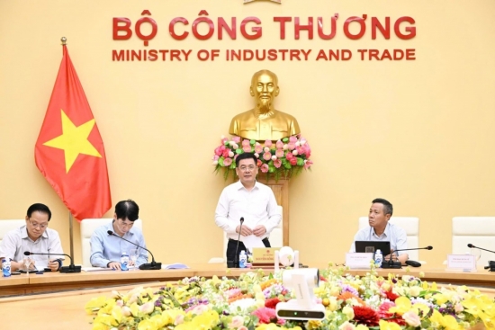 Đàm phán thuế Việt - Mỹ: Chính phủ triệu tập loạt 'ông lớn' Viettel, TKV, EVN, Vietjet, THACO... ngay trước giờ hành động