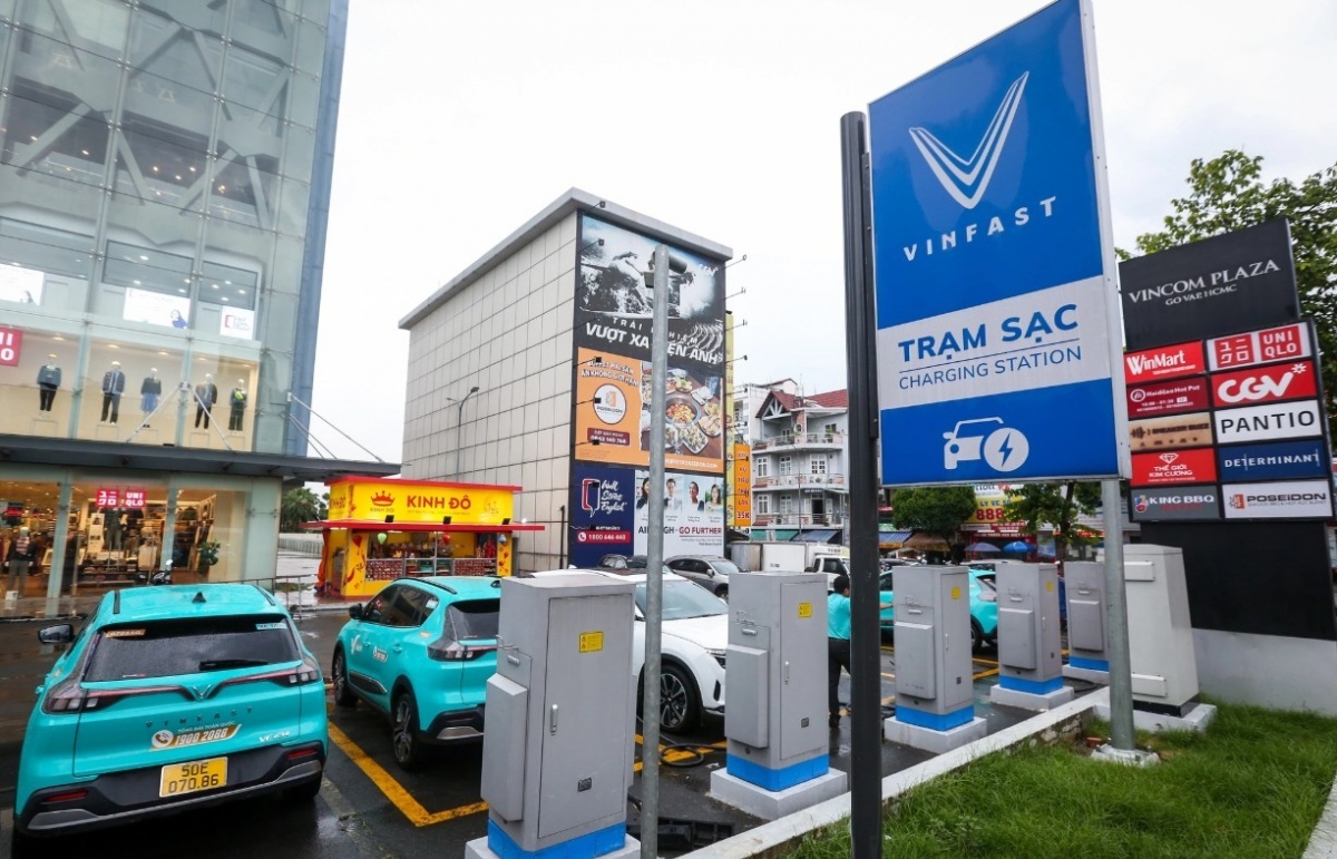Công ty logistics 16 năm tuổi muốn xây mạng lưới trạm sạc riêng cho VinFast
