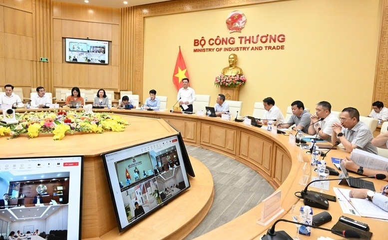 Thương mại Việt – Mỹ tăng tốc: Loạt nhóm cổ phiếu sẵn sàng đón sóng 90 tỷ USD hợp tác song phương