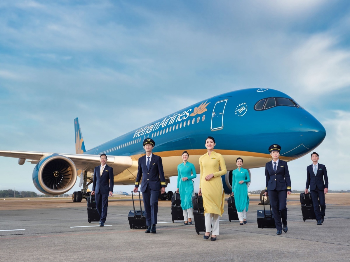 Vietnam Airlines (HVN) hồi sinh đường bay thẳng đến Nga sau 3 năm tạm dừng, hết vé ngay chuyến đầu tiên