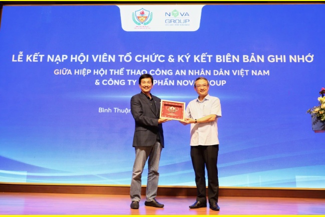 Chủ tịch Novaland Bùi Thành Nhơn góp sức phát triển nền thể thao Việt Nam
