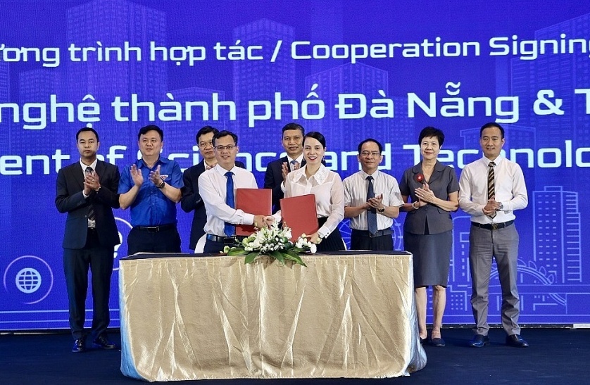 Vingroup (VIC) đồng hành cùng Đà Nẵng xây dựng đô thị thông minh, ưu đãi dịch vụ xe điện cho người dân