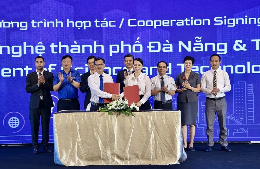 Vingroup (VIC) đồng hành cùng Đà Nẵng xây dựng đô thị thông minh, ưu đãi dịch vụ xe điện cho người dân