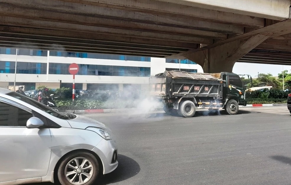 Từ 2026: Ô tô sản xuất trước 2017 muốn di chuyển tại Hà Nội, TP Hồ Chí Minh phải đáp ứng tiêu chuẩn nghiêm ngặt