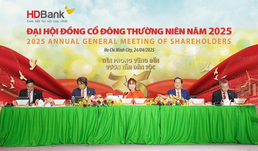 Nới room ngoại lên 49%: MB, VPBank và HDBank được lợi gì?
