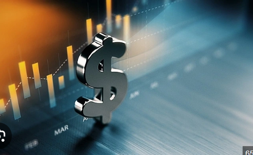 VN-Index bật tăng gần 16 điểm, thanh khoản vọt 21.000 tỷ đồng: Nhà đầu tư nên làm gì?