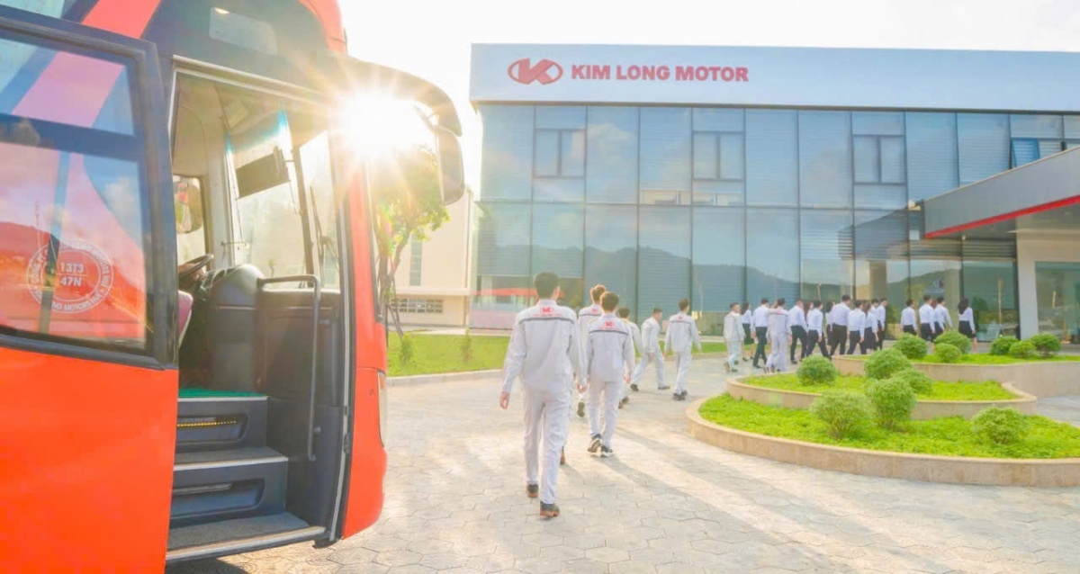 Hãng xe Việt Kim Long Motor bất ngờ nâng mức bảo hành khủng, tăng sức cạnh tranh trên thị trường xe Việt