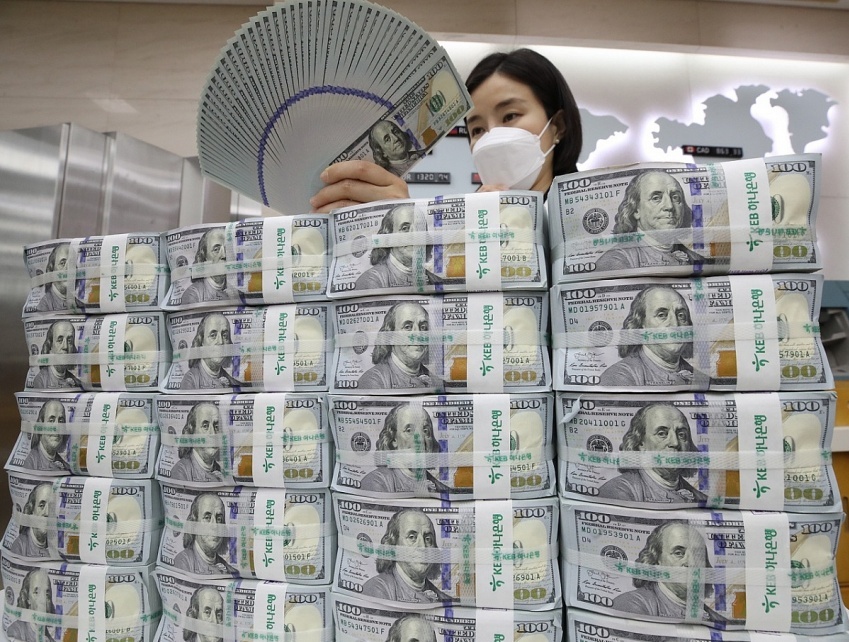 USD và Nhân dân tệ tăng giá: Tín hiệu gì từ thị trường tiền tệ khu vực?