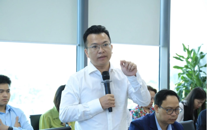 'Doanh nhân không sợ ổ gà, chỉ sợ luật chơi không rõ ràng'