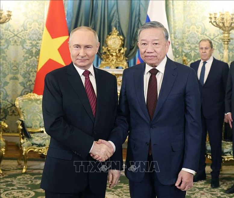 Ông Putin báo tin vui, Việt Nam ‘bật đèn xanh’: Nga tiến gần hơn với ‘viên kim cương' độc nhất vô nhị ở ASEAN