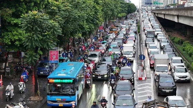 Siết tiêu chuẩn khí thải với ô tô sản xuất trước năm 2022, VinFast có được hưởng lợi?