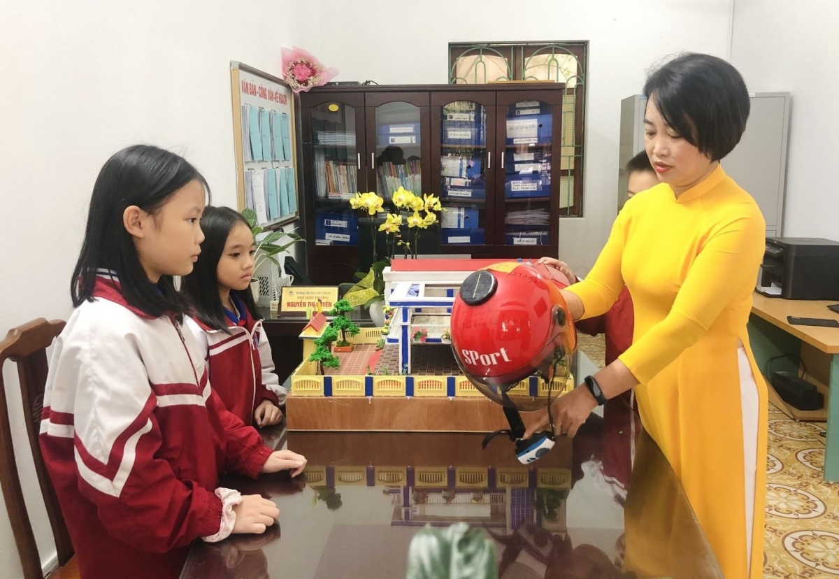 Từ 2025: Hiệu trưởng, hiệu phó có thêm ưu đãi mới, nên biết để thực hiện quyền và nghĩa vụ