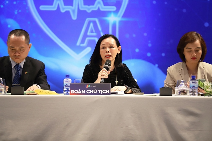 Pharmacity thu hồi toàn bộ sản phẩm liên quan Herbitech, Long Châu khẳng định 'nói không với hàng giả'