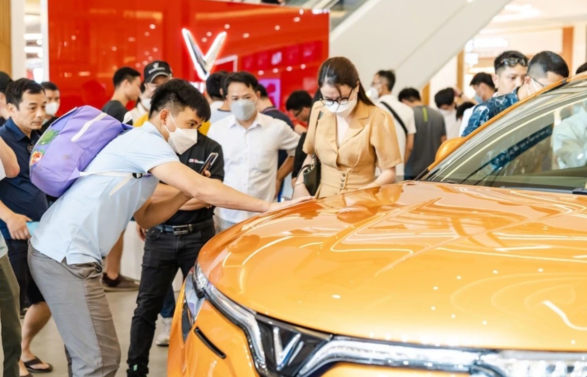 Vận động 40.000 nhân viên dùng xe VinFast, công ty lớn được Vingroup (VIC) ưu tiên hợp tác đầu tư