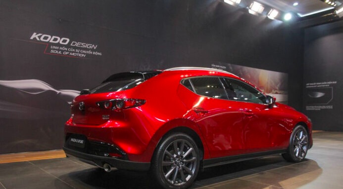 Mazda3 2020 giá gần 600 triệu: Phiên bản giới hạn cực hiếm, chỉ 40 chiếc tại Việt Nam