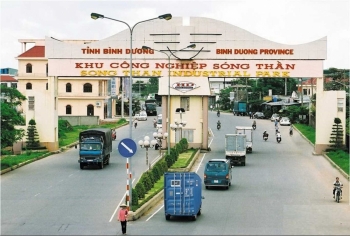 Khu công nghiệp Sóng Thần 3 của ông Dũng 'lò vôi' có cháy lớn, nhà xưởng 500m2 bị thiêu rụi