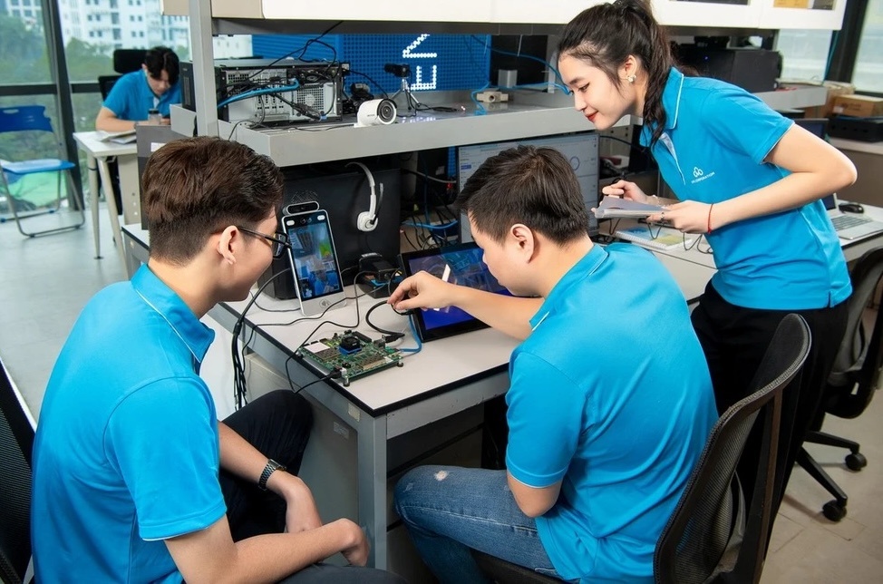 Ngành học ‘kén chọn’ khi phải đạt 8 điểm Toán mới đủ điều kiện theo học: Tốt nghiệp được ‘trải thảm đỏ’ về làm việc, lương lên tới 10 con số