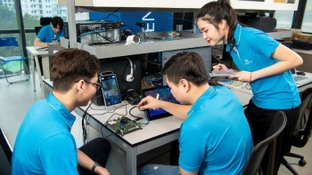 Ngành học ‘kén chọn’ khi phải đạt 8 điểm Toán mới đủ điều kiện theo học: Tốt nghiệp được ‘trải thảm đỏ’ về làm việc, lương lên tới 10 con số