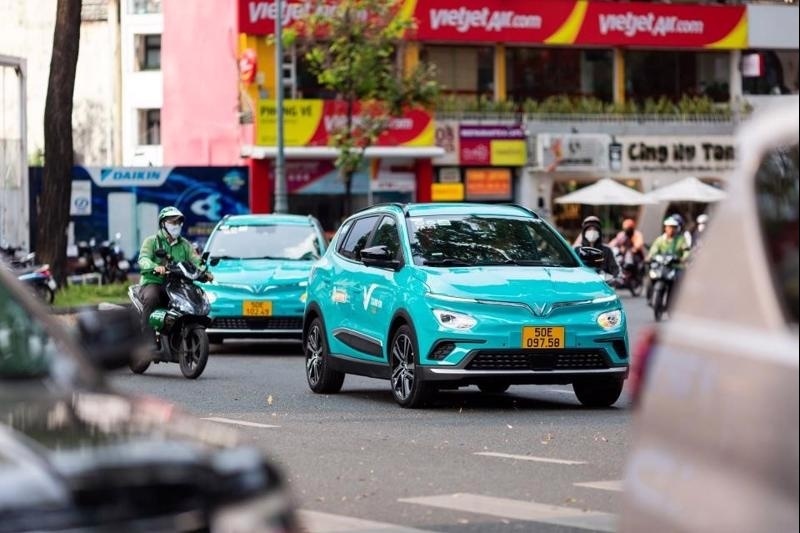 Hợp tác với Vingroup (VIC), Bộ Nông nghiệp & Môi trường sẽ ưu tiên sử dụng Xanh SM, VinFast