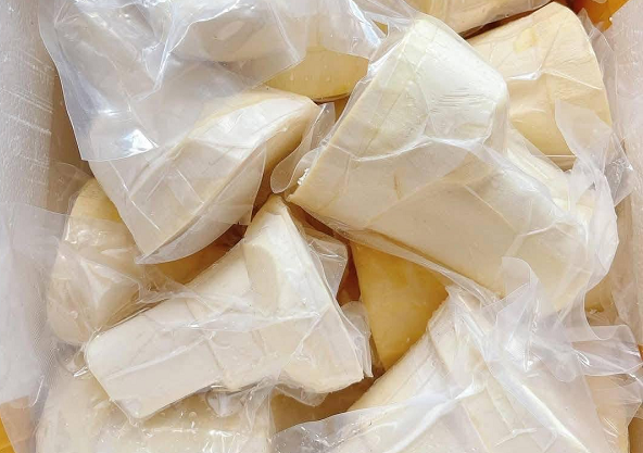 Phần tưởng bỏ đi của cây dừa không ngờ là đặc sản hiếm: Giá tới 150.000 đồng/kg, được săn lùng khắp nơi