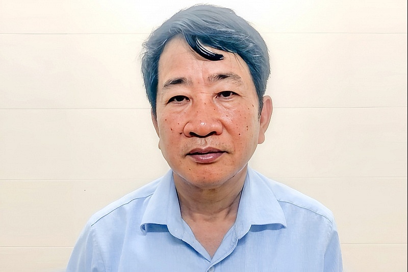Mỗi quý một phong bì: Cựu Giám đốc BHXH bị cáo buộc nhận hối lộ 700 triệu đồng từ doanh nghiệp y tế