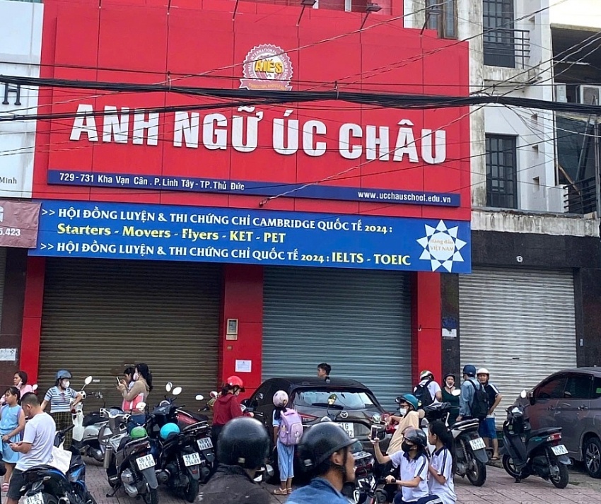Trung tâm Anh ngữ thu tiền rồi đột ngột đóng cửa, Giám đốc mất tích, hàng trăm phụ huynh hoang mang