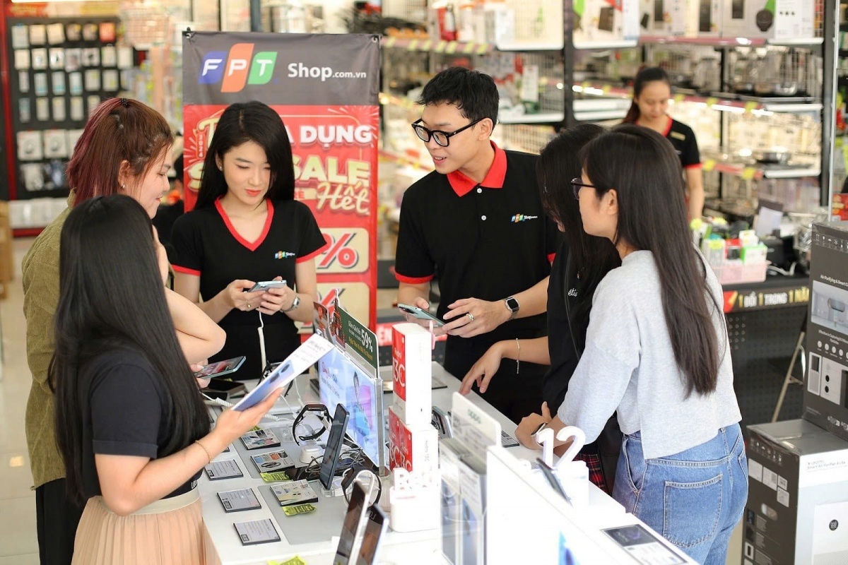 Gần 630 cửa hàng FPT Shop trở thành ‘cây ATM’ của Vietcombank: Bất ngờ với mức phí phải trả