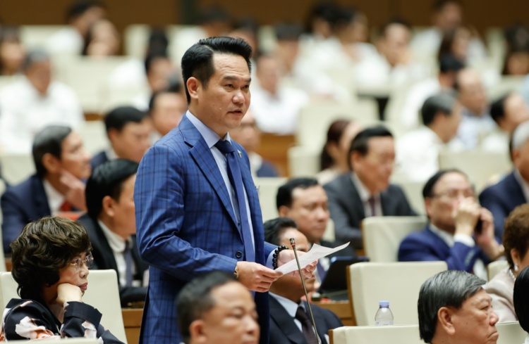 Chủ tịch Đặng Hồng Anh đề xuất số hóa pháp lý: 'Chìa khóa' giảm chi phí và tăng nội lực cho doanh nghiệp Việt